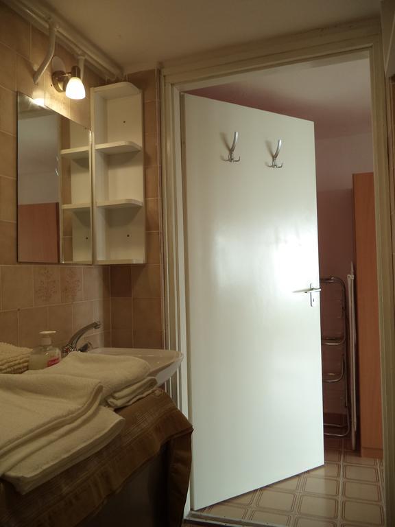 Napkelte Apartman Tihany Bilik gambar