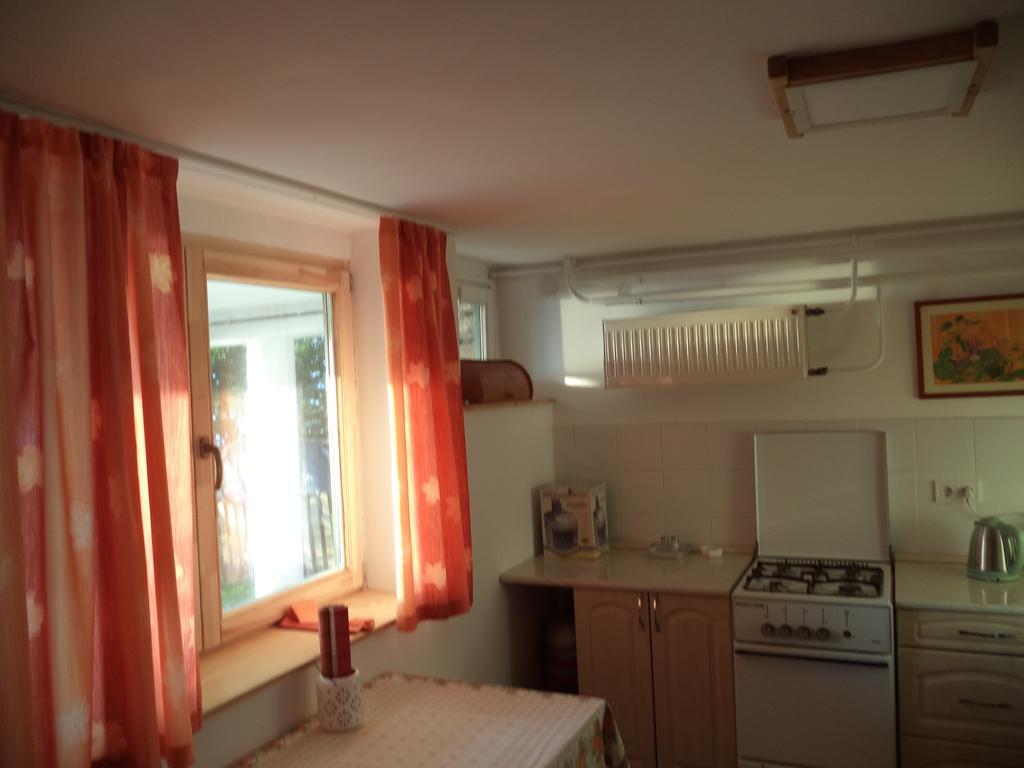 Napkelte Apartman Tihany Bilik gambar